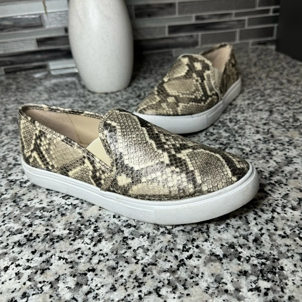 Steve Madden | Symba Reptile Print Platform Sneakers Size 7